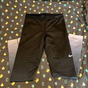 Nike Pro Hyperwarm Leggings